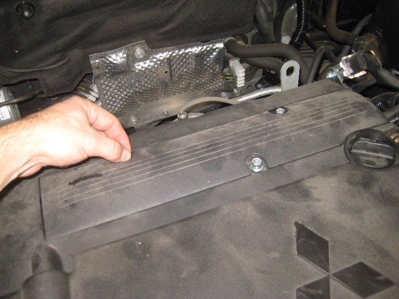 2011-2017-Mitsubishi-Outlander-Sport-Engine-Spark-Plugs-Replacement-Guide-028