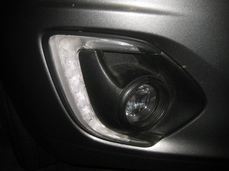 2011-2017-Mitsubishi-Outlander-Sport-Fog-Light-Bulbs-Replacement-Guide-020
