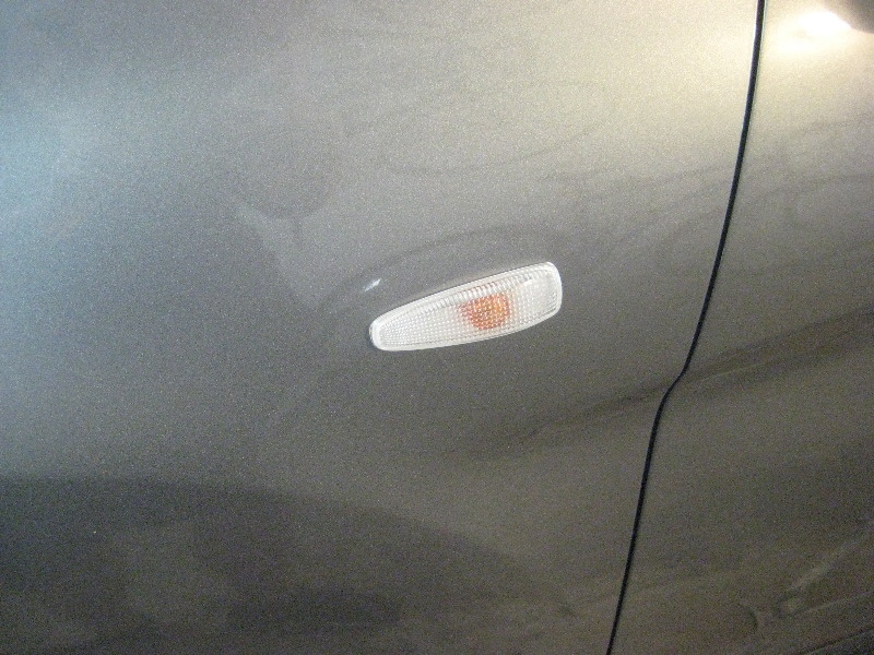 2011-2017-Mitsubishi-Outlander-Sport-Front-Side-Marker-Light-Bulb-Replacement-Guide-001