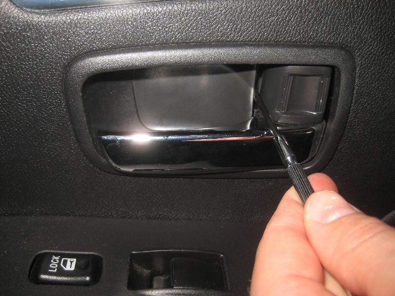 2011-2017-Mitsubishi-Outlander-Sport-Interior-Door-Panel-Removal-Guide-002