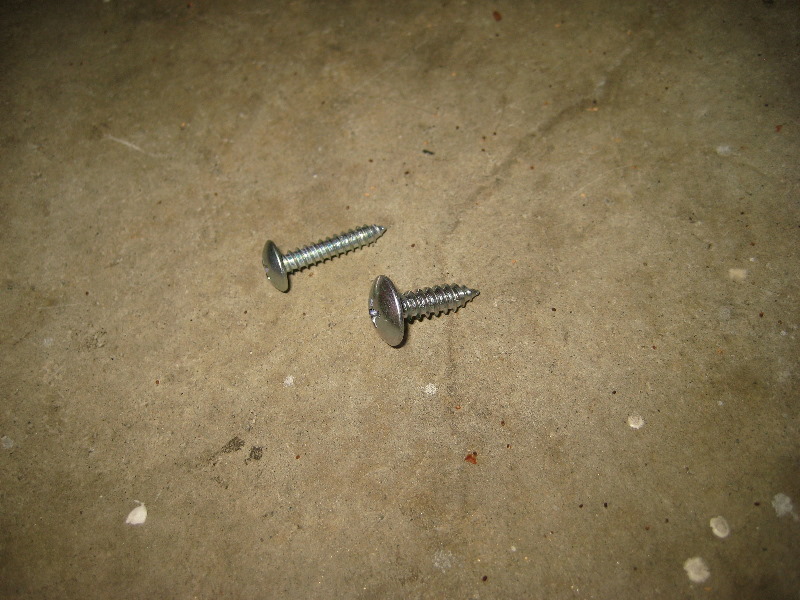 2011-2017-Mitsubishi-Outlander-Sport-Interior-Door-Panel-Removal-Guide-011