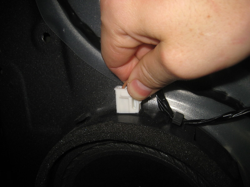 2011-2017-Mitsubishi-Outlander-Sport-Interior-Door-Panel-Removal-Guide-027