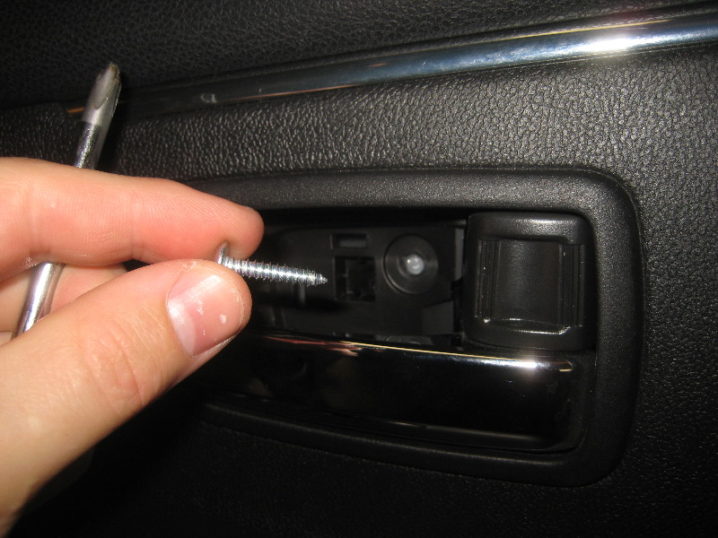2011-2017-Mitsubishi-Outlander-Sport-Interior-Door-Panel-Removal-Guide-039