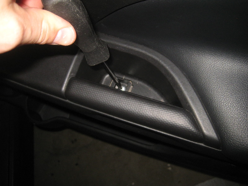 2011-2017-Mitsubishi-Outlander-Sport-Interior-Door-Panel-Removal-Guide-042
