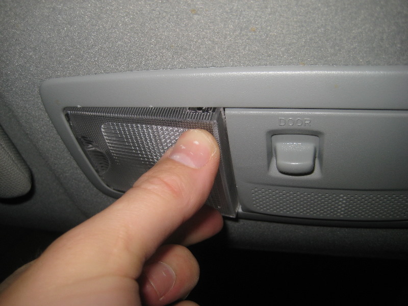 2011-2017-Mitsubishi-Outlander-Sport-Map-Light-Bulbs-Replacement-Guide-011