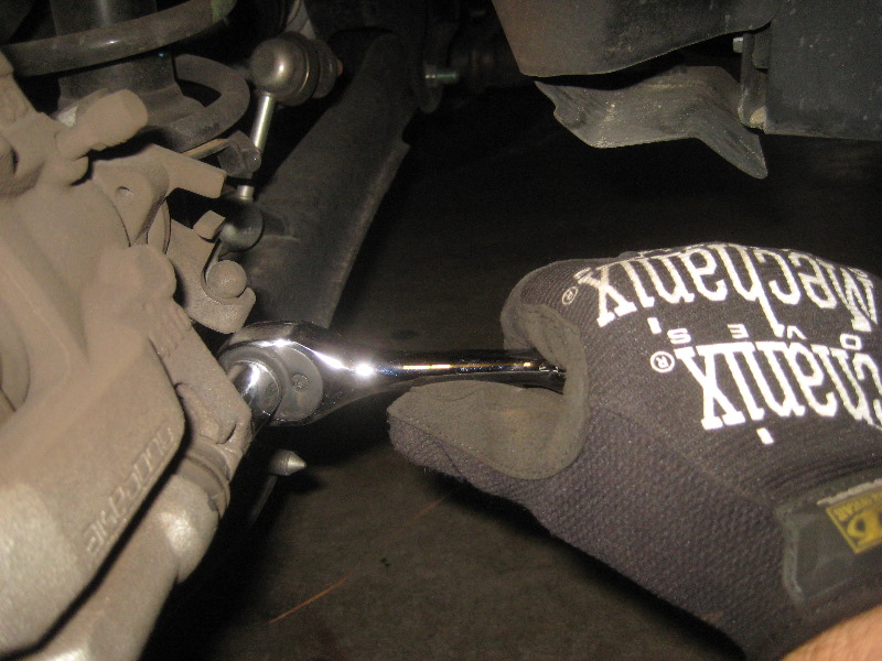 2011-2017-Mitsubishi-Outlander-Sport-Rear-Disc-Brake-Pads-Replacement-Guide-009