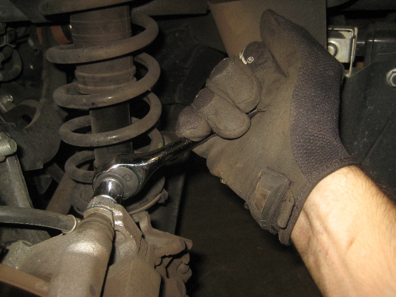 2011-2017-Mitsubishi-Outlander-Sport-Rear-Disc-Brake-Pads-Replacement-Guide-030