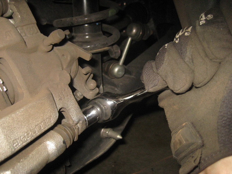 2011-2017-Mitsubishi-Outlander-Sport-Rear-Disc-Brake-Pads-Replacement-Guide-031