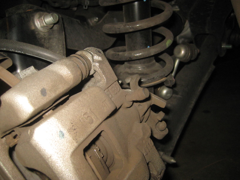 2011-2017-Mitsubishi-Outlander-Sport-Rear-Disc-Brake-Pads-Replacement-Guide-032