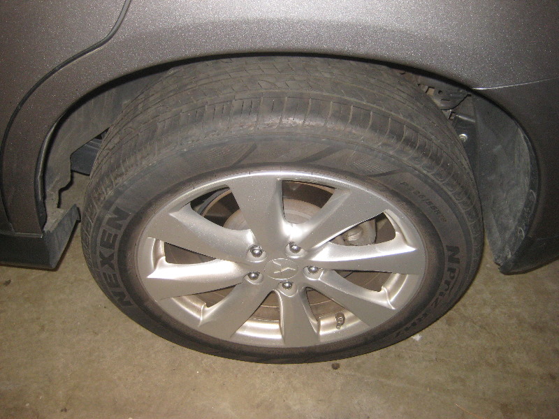 2011-2017-Mitsubishi-Outlander-Sport-Rear-Disc-Brake-Pads-Replacement-Guide-039