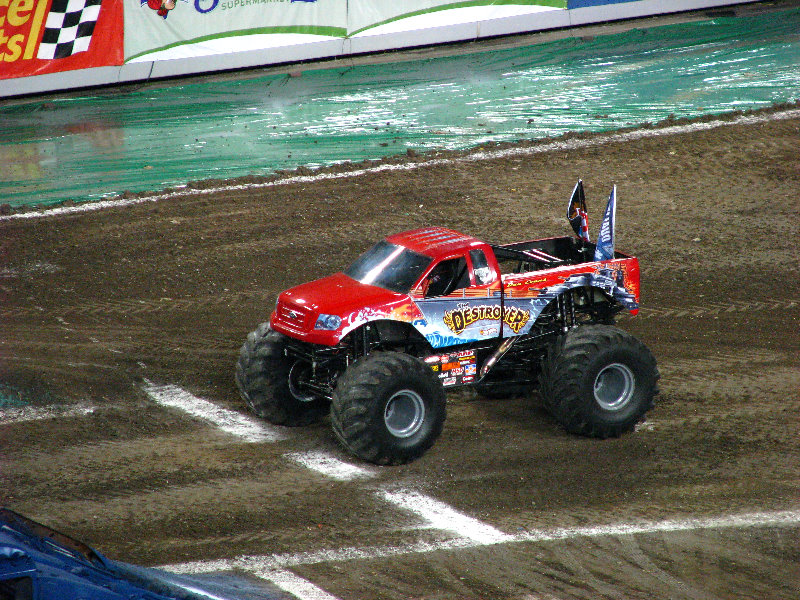 Monster-Jam-Raymond-James-Stadium-Tampa-FL-029