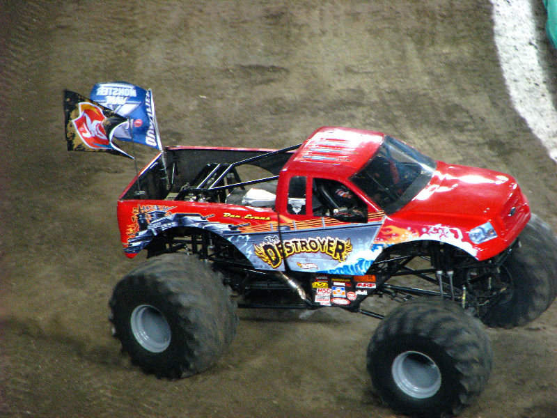 Monster-Jam-Raymond-James-Stadium-Tampa-FL-031