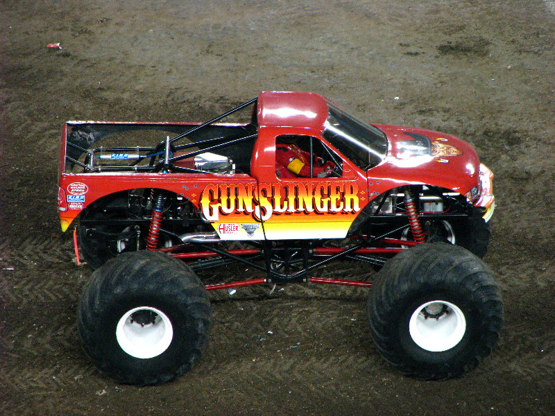 Monster-Jam-Raymond-James-Stadium-Tampa-FL-043