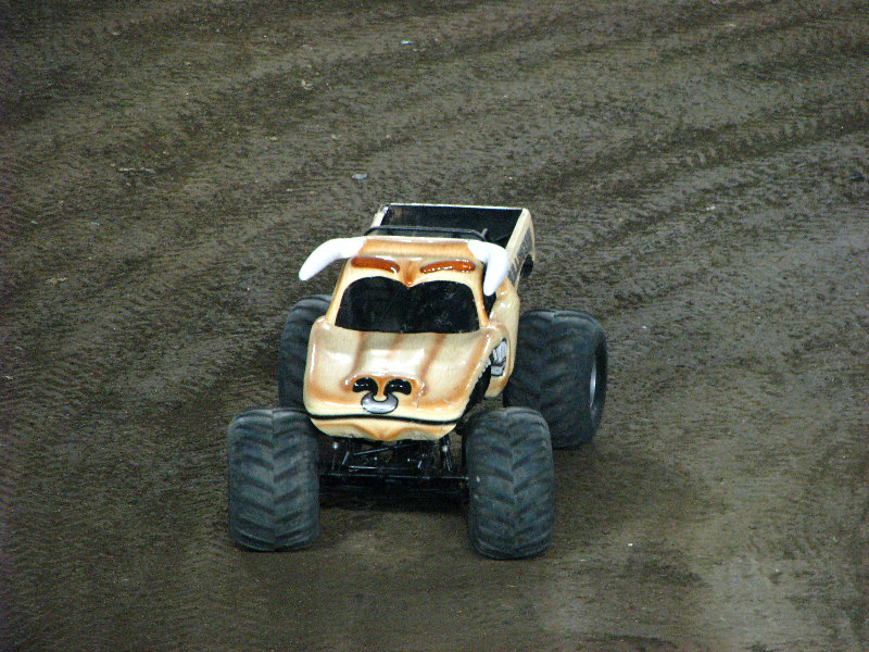 Monster-Jam-Raymond-James-Stadium-Tampa-FL-056