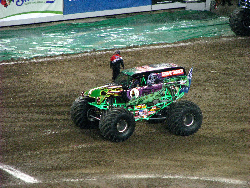 Monster-Jam-Raymond-James-Stadium-Tampa-FL-060