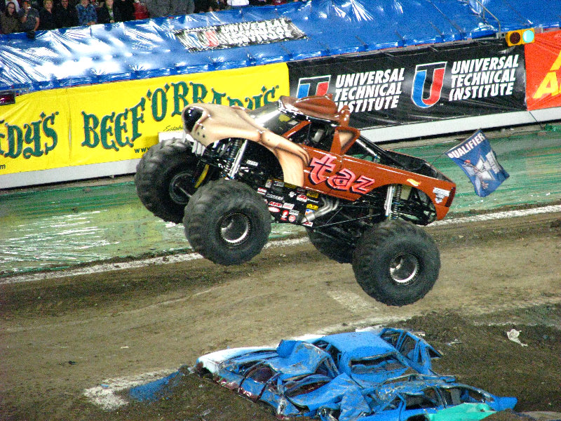 Monster-Jam-Raymond-James-Stadium-Tampa-FL-212