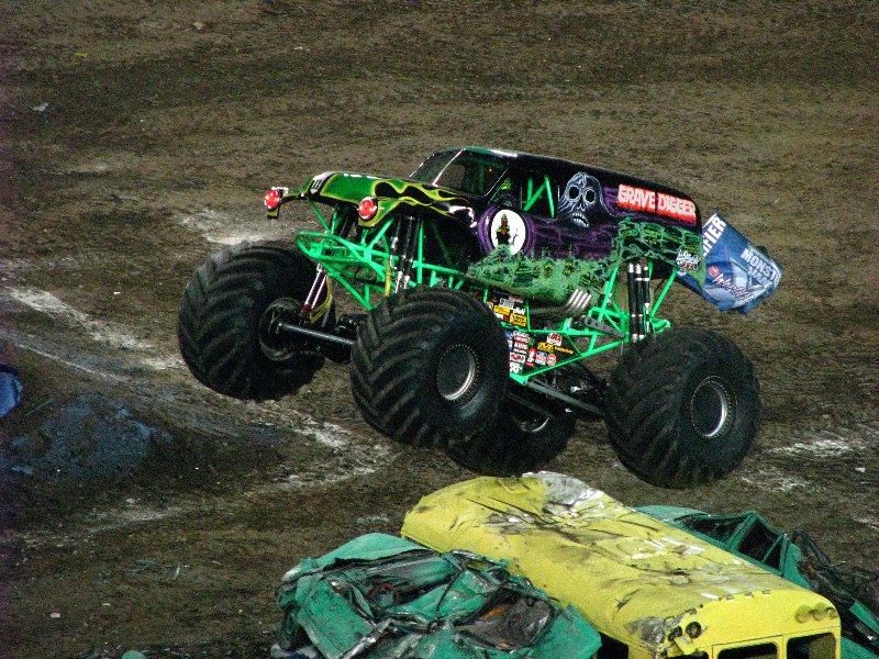 Monster-Jam-Raymond-James-Stadium-Tampa-FL-226