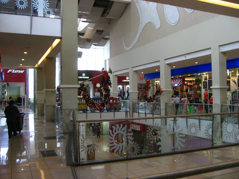 MultiPlaza-Pacific-Shopping-Mall-Panama-City-016