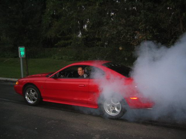 Ford-Mustang-Cobra-Line-Lock-Burnout-03