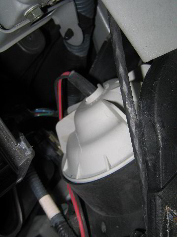 Nissan-Altima-Headlight-Bulb-19