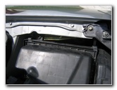 Nissan-Altima-Headlight-Bulb-04