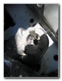 Nissan-Altima-Headlight-Bulb-12