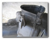 Nissan-Altima-Headlight-Bulb-17