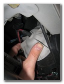 Nissan-Altima-Headlight-Bulb-22