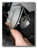 Nissan-Altima-Headlight-Bulb-24