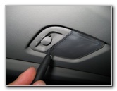 Nissan-Armada-Cargo-Area-Tailgate-Light-Bulb-Replacement-Guide-002