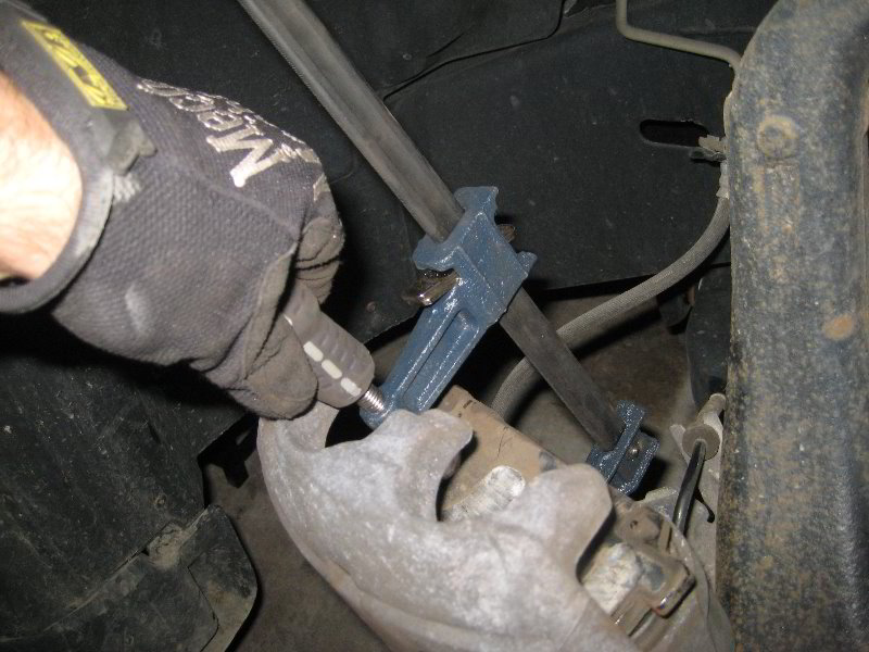 Nissan-Armada-Front-Brake-Pads-Replacement-Guide-023