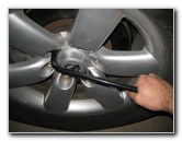 Nissan-Armada-Front-Brake-Pads-Replacement-Guide-042