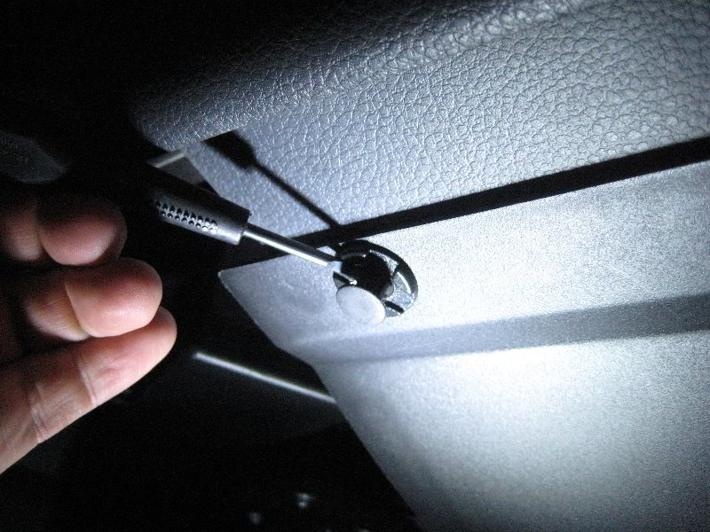 Nissan-Armada-HVAC-Cabin-Air-Filters-Replacement-Guide-003