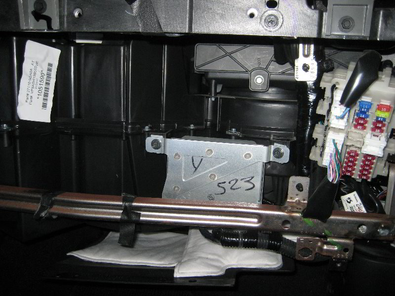 Nissan-Armada-HVAC-Cabin-Air-Filters-Replacement-Guide-013