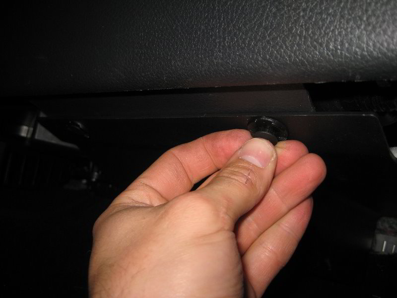 Nissan-Armada-HVAC-Cabin-Air-Filters-Replacement-Guide-026