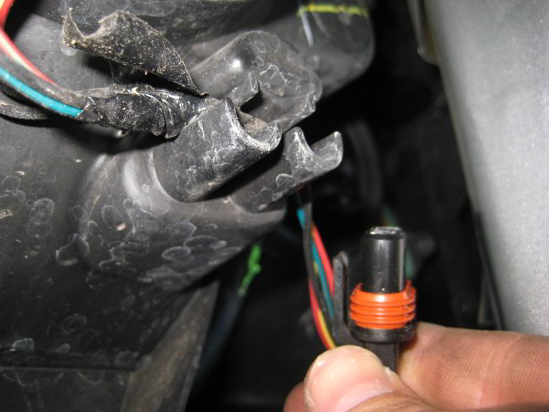 Nissan-Armada-Headlight-Bulbs-Replacement-Guide-024