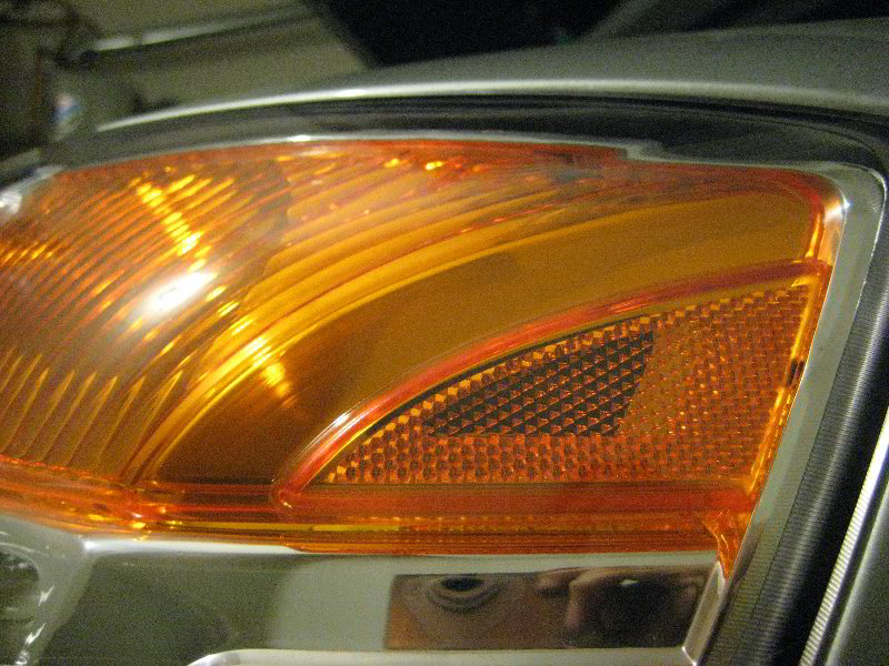 Nissan-Armada-Headlight-Bulbs-Replacement-Guide-034