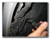 Nissan-Armada-Headlight-Bulbs-Replacement-Guide-008