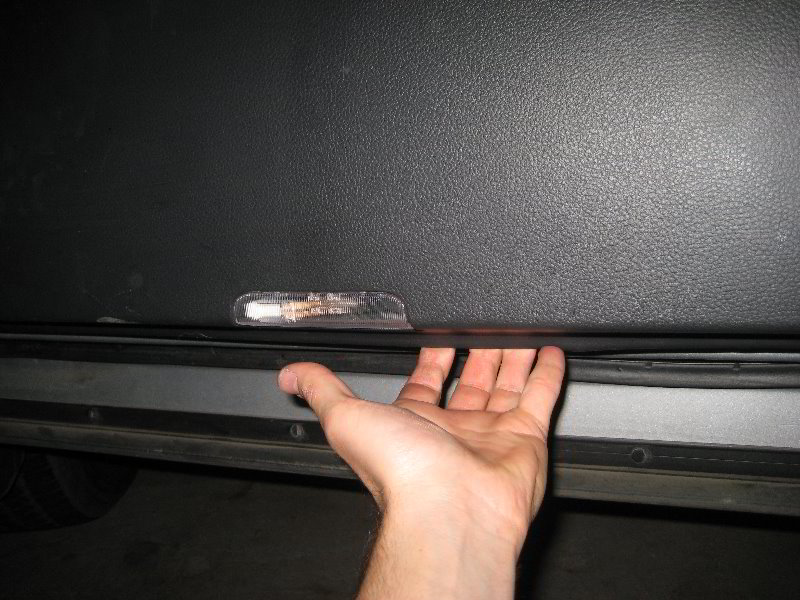 Nissan-Armada-Interior-Door-Panel-Removal-Guide-012