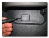 Nissan-Armada-Interior-Door-Panel-Removal-Guide-003