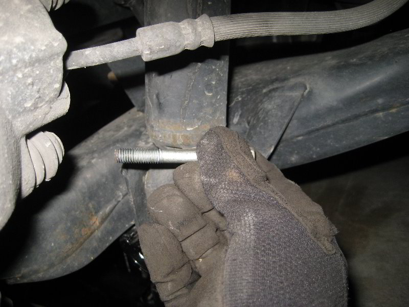 Nissan-Armada-Rear-Brake-Pads-Replacement-Guide-010