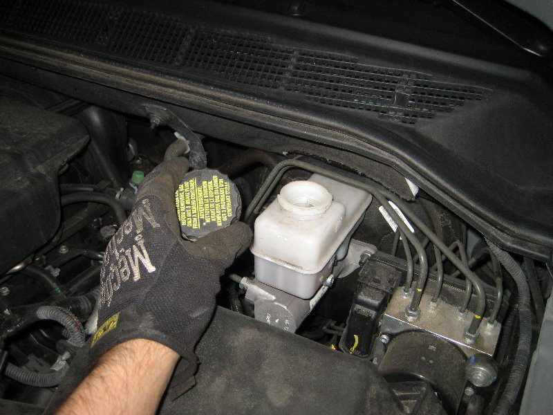 Nissan-Armada-Rear-Brake-Pads-Replacement-Guide-019