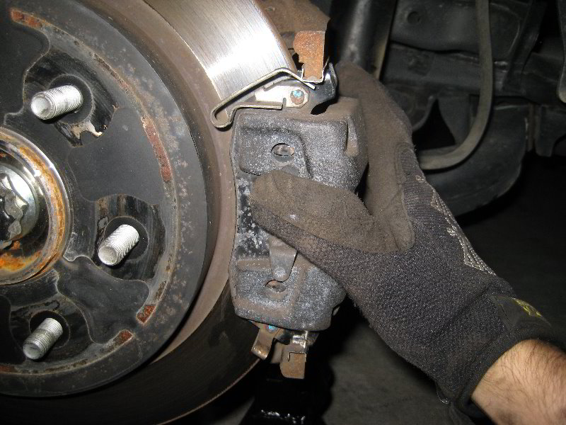 NissanArmadaRearBrakePadsReplacementGuide026