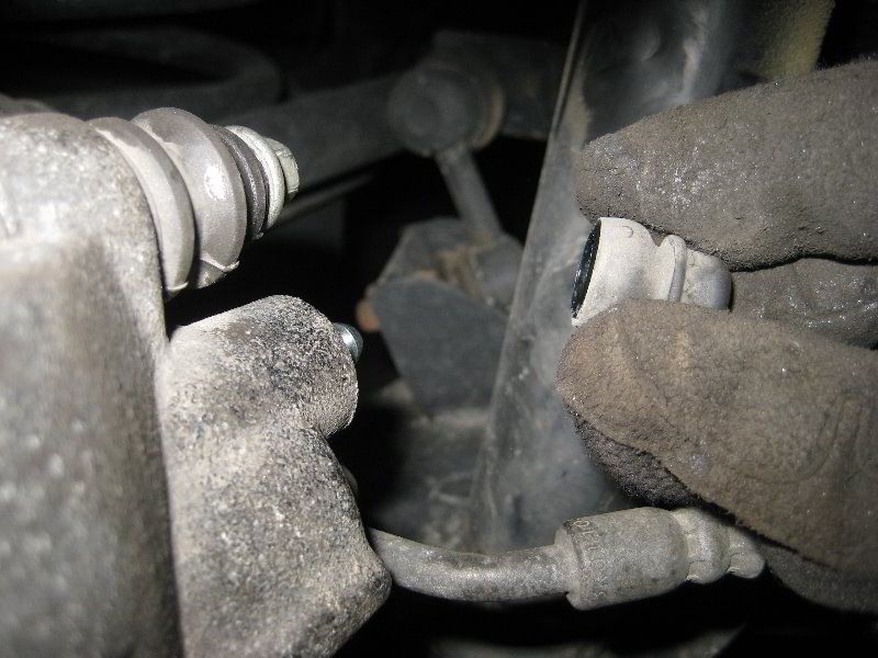 Nissan-Armada-Rear-Brake-Pads-Replacement-Guide-033