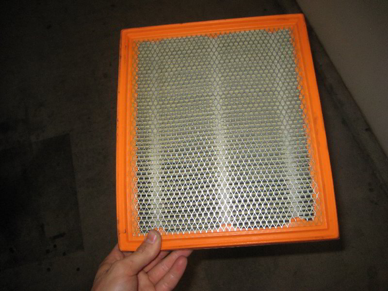 Nissan-Armada-VK56DE-V8-Engine-Air-Filter-Replacement-Guide-006