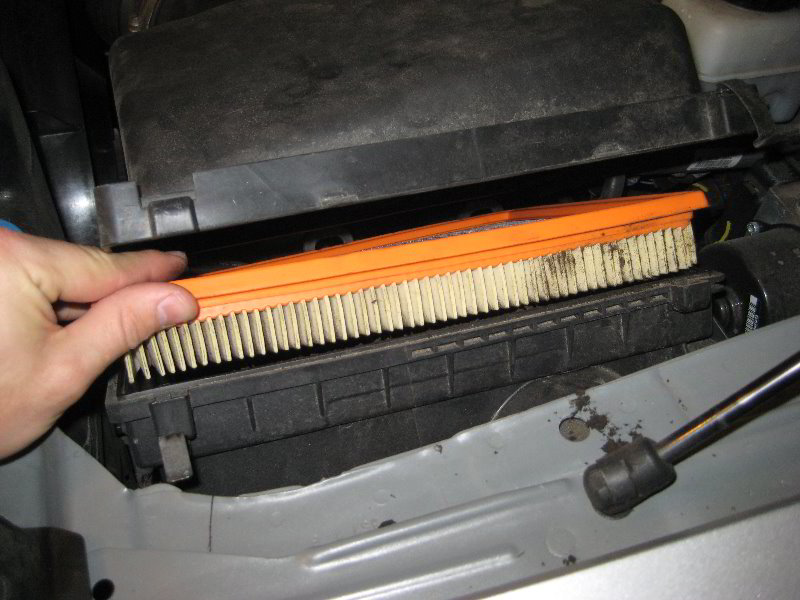 Nissan-Armada-VK56DE-V8-Engine-Air-Filter-Replacement-Guide-009