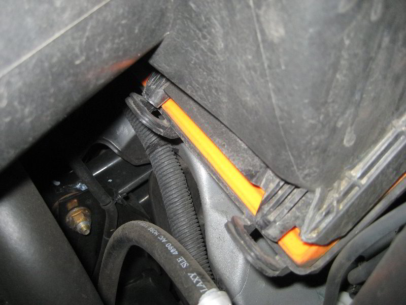 Nissan-Armada-VK56DE-V8-Engine-Air-Filter-Replacement-Guide-010