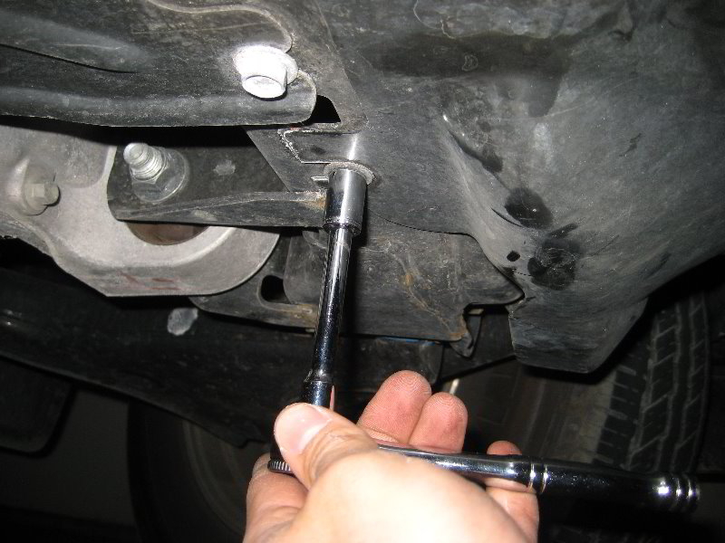 Nissan-Armada-VK56DE-V8-Engine-Oil-Change-Filter-Replacement-Guide-007