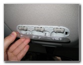 Nissan-Cube-Overhead-Map-Light-Bulbs-Replacement-Guide-010