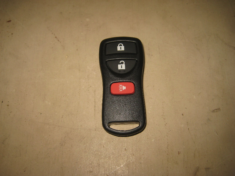 Nissan-Frontier-Key-Fob-Battery-Replacement-Guide-001